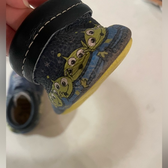 Freshly Picked Buzz Lightyear Moccasins - Picture 4 of 4